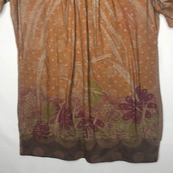 4/$25 G. Girl Top.  - Picture 2 of 6